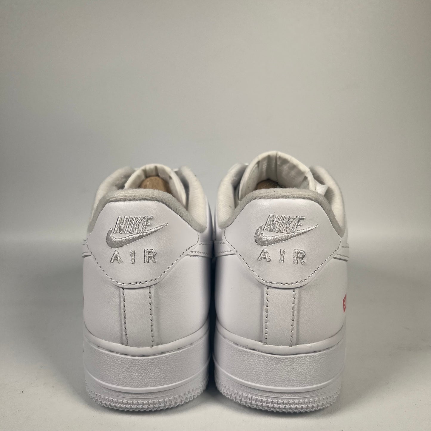 Nike Air Force 1 Supreme White (2020) Size 7 NEW s19571
