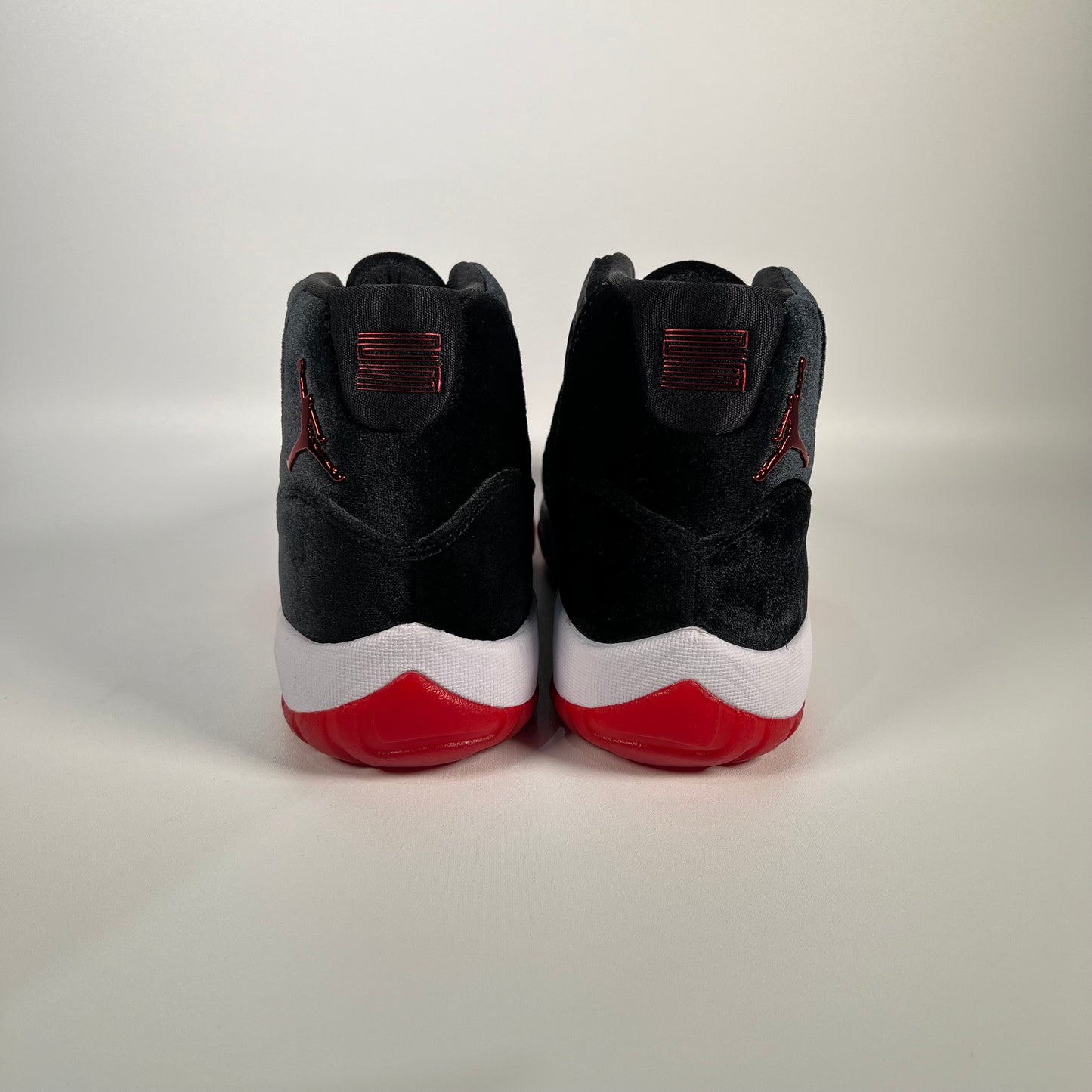 Jordan 11 Velvet Bred Size 9.5M/11W NEW s17461