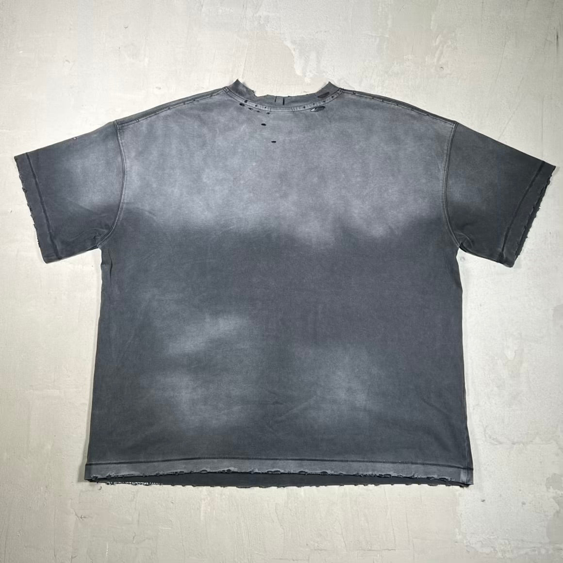 Vale Forever Monster Black Tee Size Large USED x18564