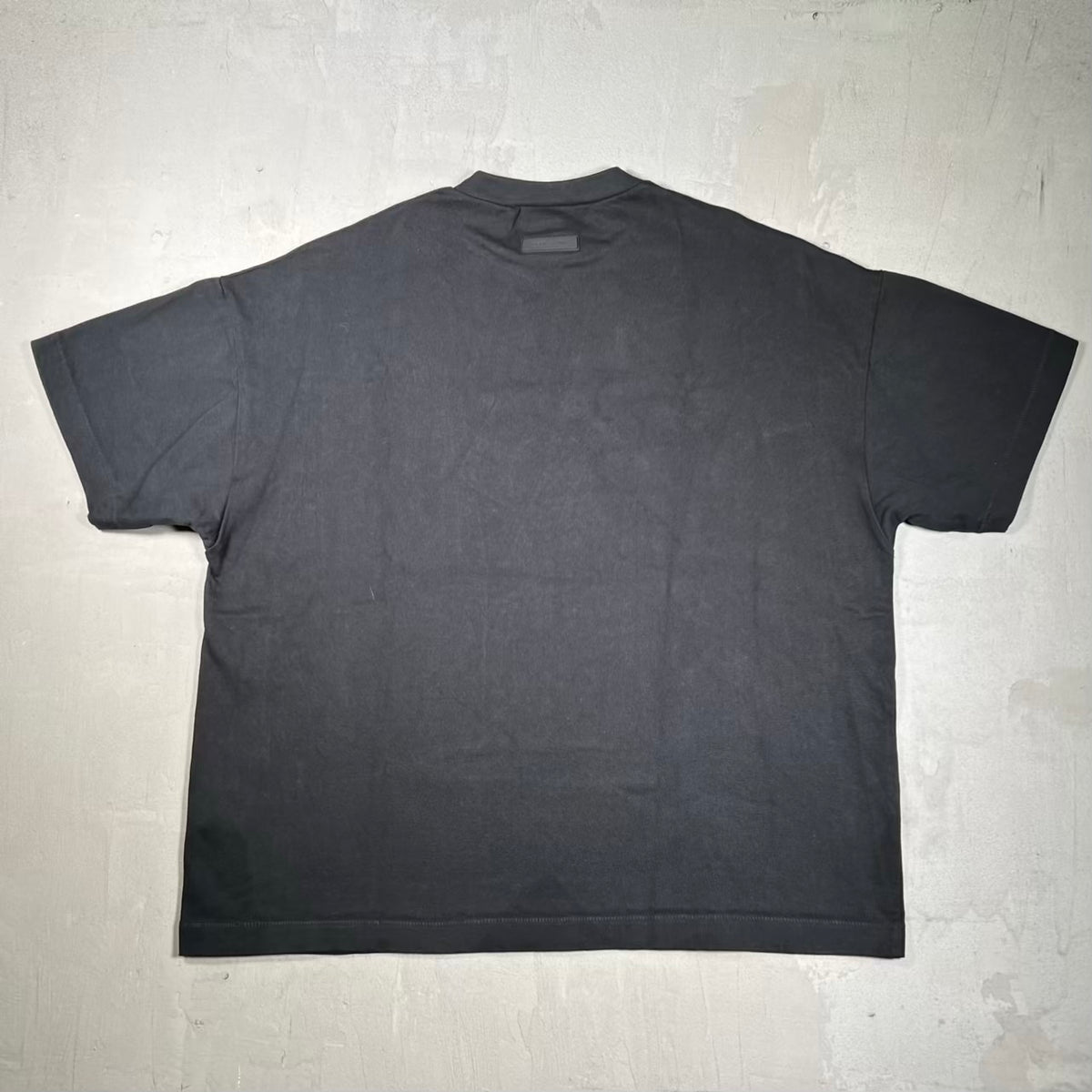 Essentials Fear of God FOG Black Monochromatic Tee Size Medium USED x18649