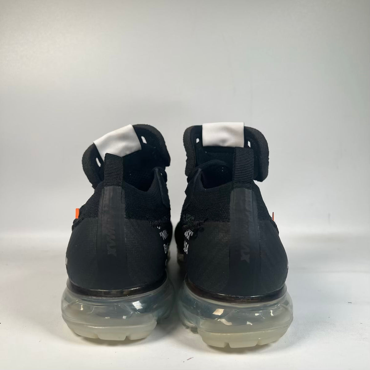 Nike Air VaporMax Off-White Black (2018) Size 9.5 USED s23640