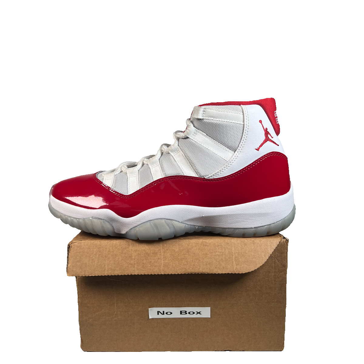 Jordan 11 High Cherry (2022) Size 8.5 USED s22669