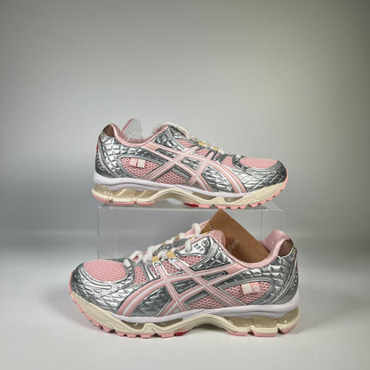 Asics Gel-Nimbus Vandy The Pink Atmos Banana Split Strawberry (2025) Size 8 NEW s19365