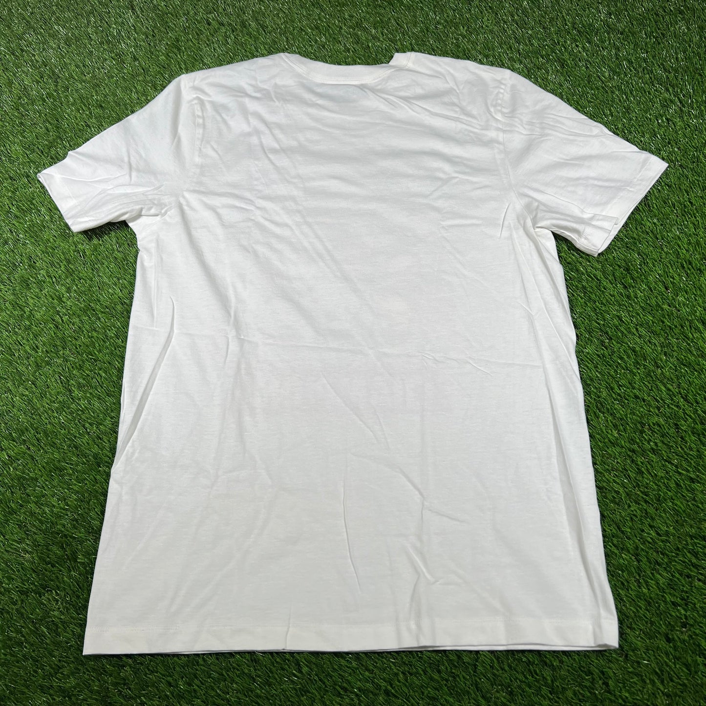 Nike USA Basketball White Tee Size Medium NEW v16784