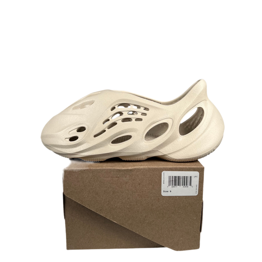 Adidas Yeezy Foam Runner Sand (2021) Size 9 NEW s18001