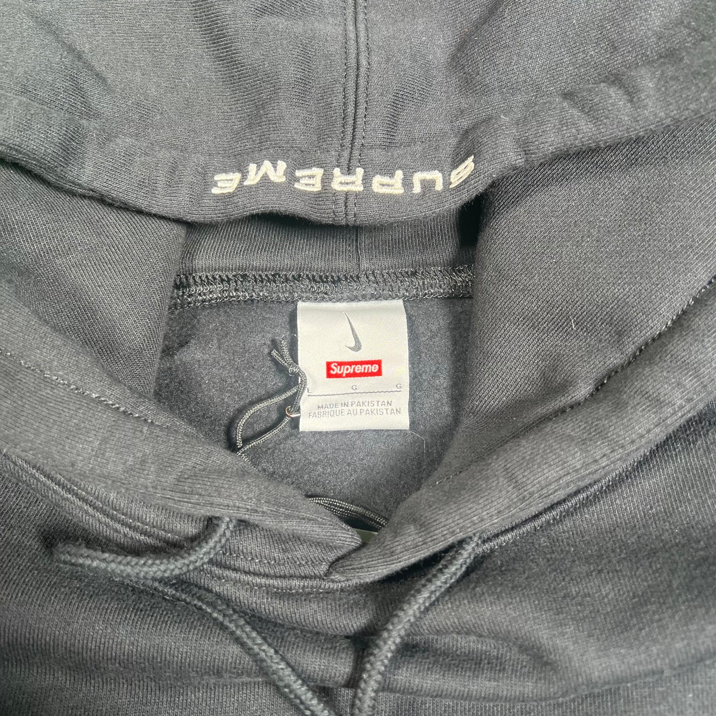Supreme Nike Black Hoodie (2024) Size Large NEW x15931