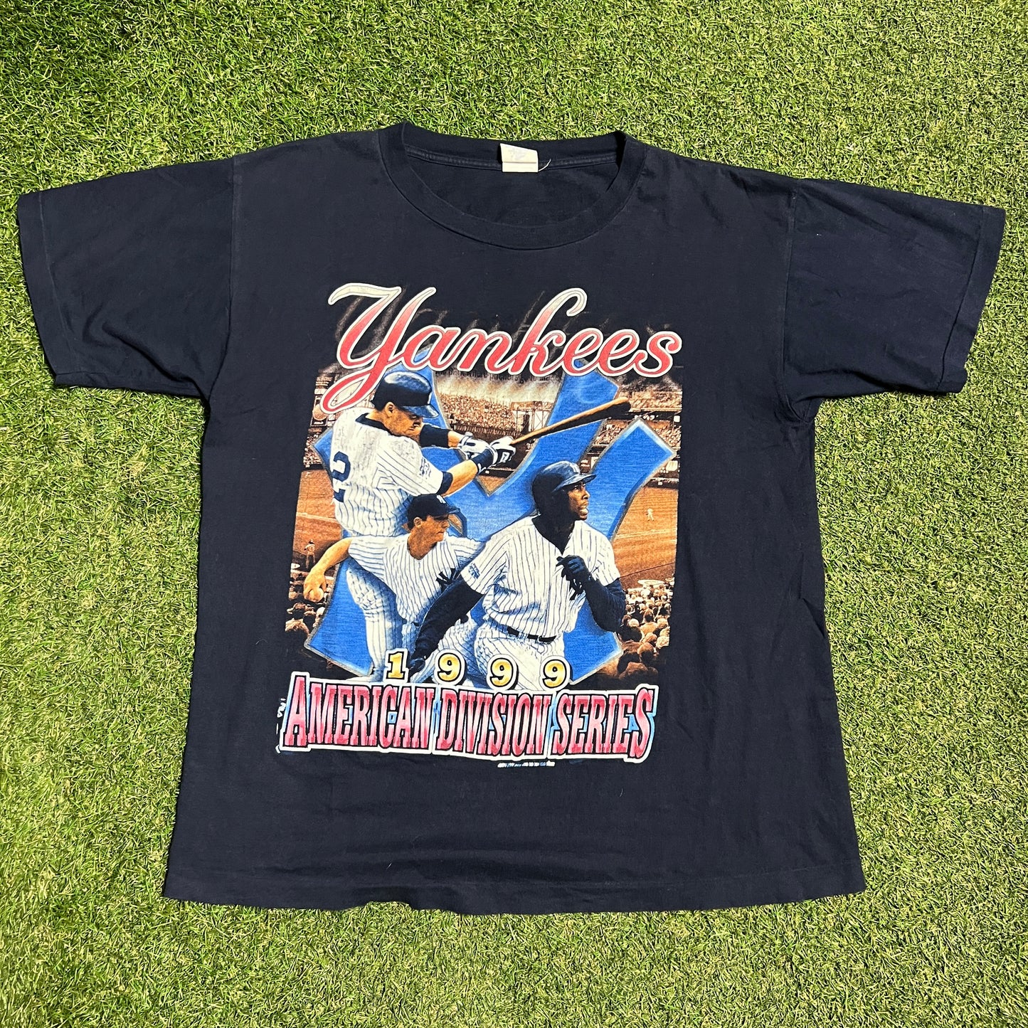 1999 American Division Series 3 Players Roster on Back Navy Tee Size XL USED v16275