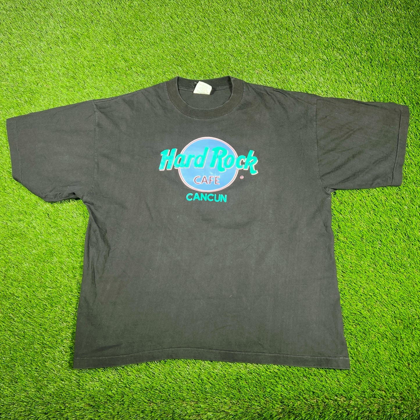1990s Hard Rock Cafe Cancun Black Tee Size XL USED v17321