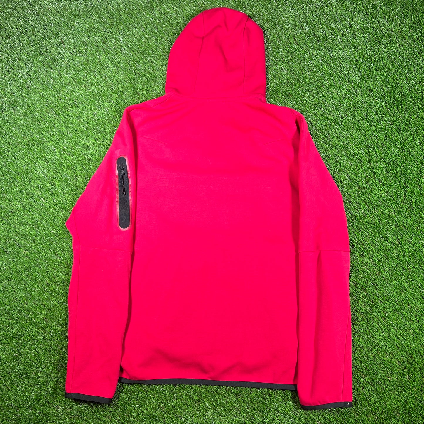 Nike Tech Red on Red Hoodie Size Large USED v16926