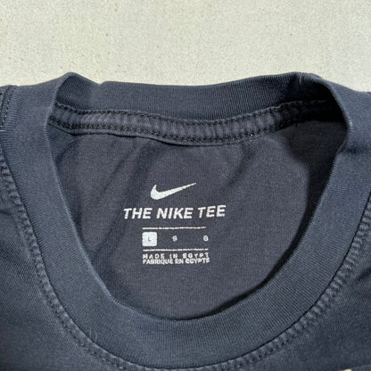 Nike SB Dog Walker Black Pocket Tee Size Large USED v19584