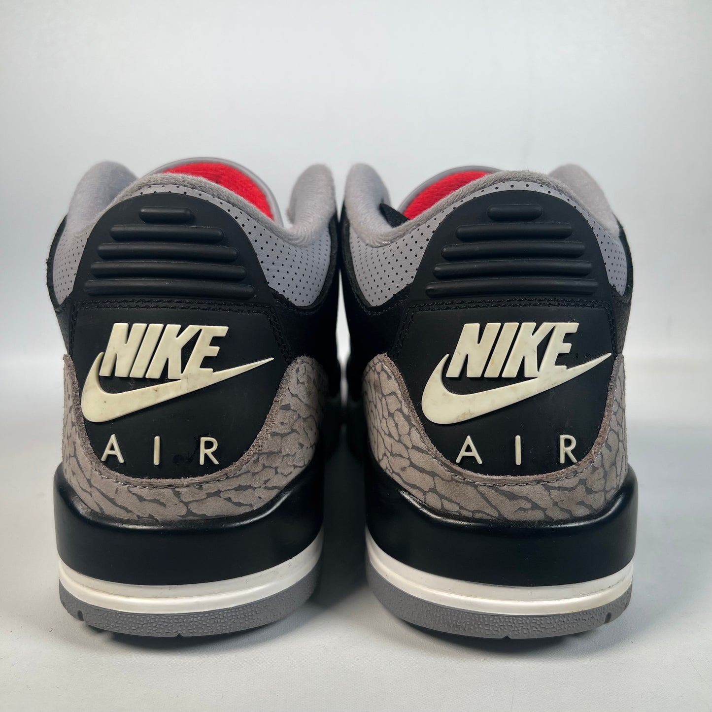 Jordan 3 Black Cement (2024) Size 9.5 USED s22508
