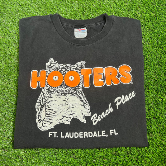 Y2K Hooters Black Ft. Lauderdale Tee Size XL USED v16516