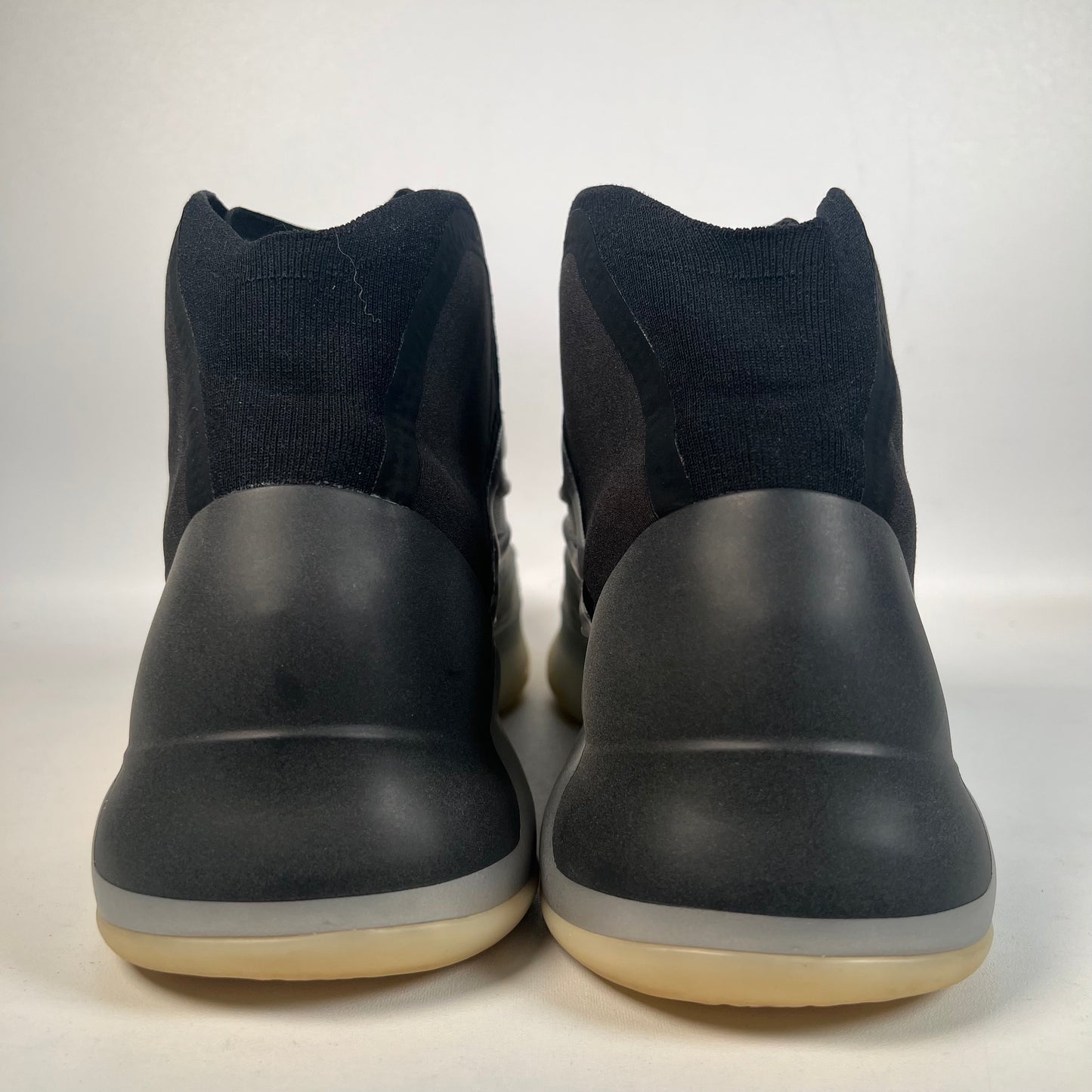 Adidas YZY QNTM BSKTLBL (2021) Size 11 USED s22461