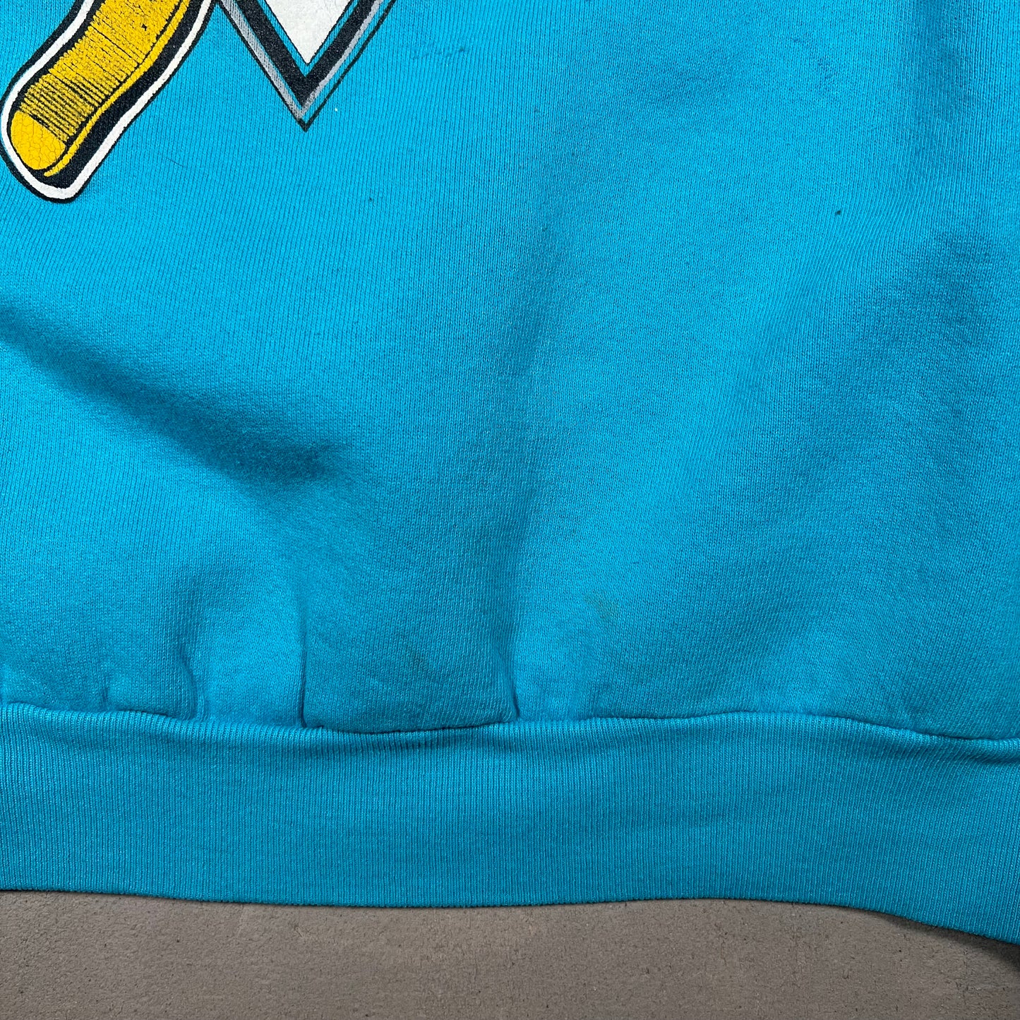 1990s San Jose Sharks Blue Crewneck Size Large USED v19124