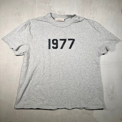 Essentials Fear Of God Grey 1977 Tee Size Medium USED x17413