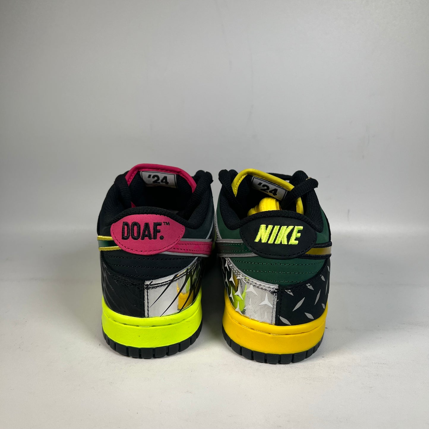 Nike Dunk Low What The Duck Home Oregon (2024) Size 8 NEW s22100