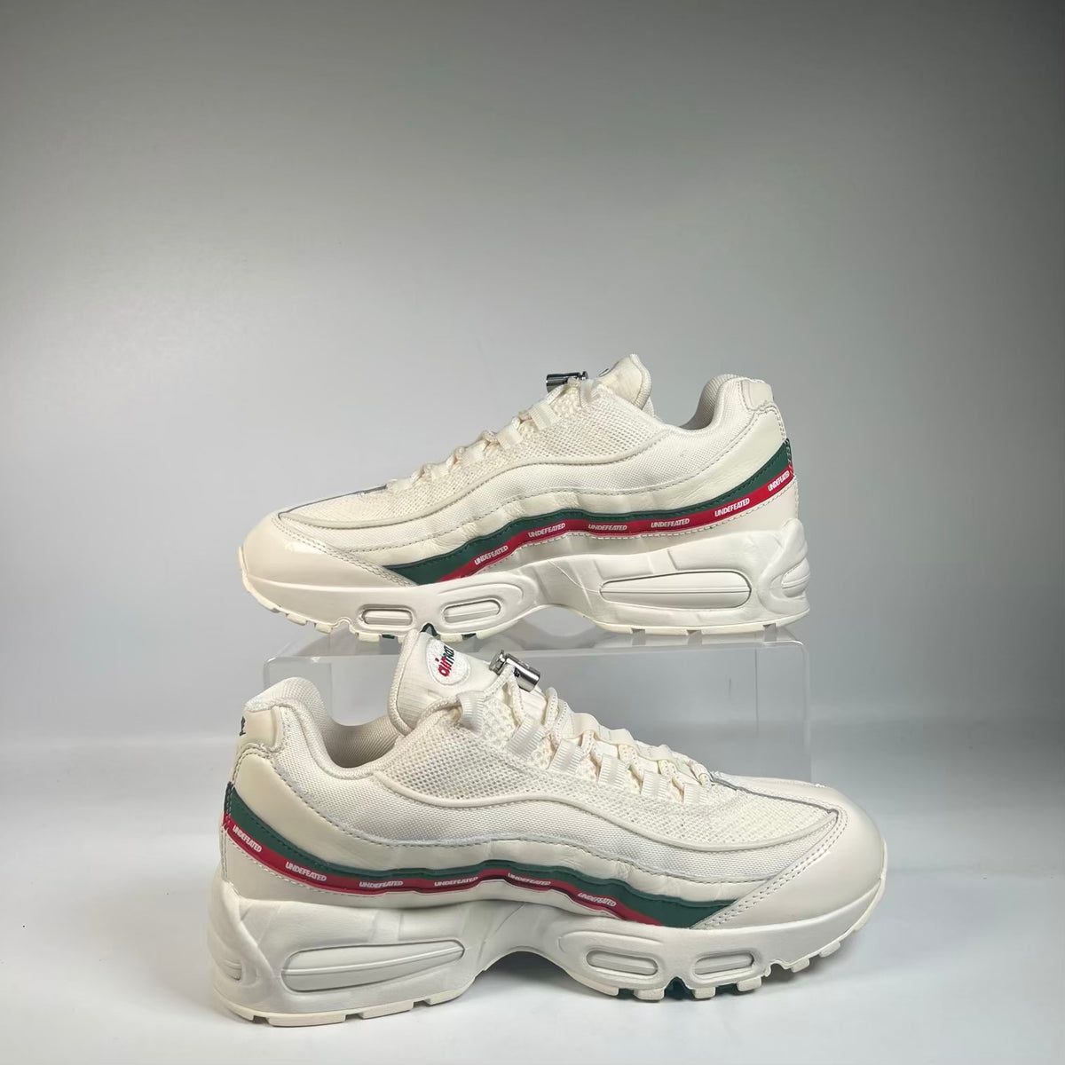 Nike Air Max 95 Undefeated Sail (2025) Size 8.5 USED s23596