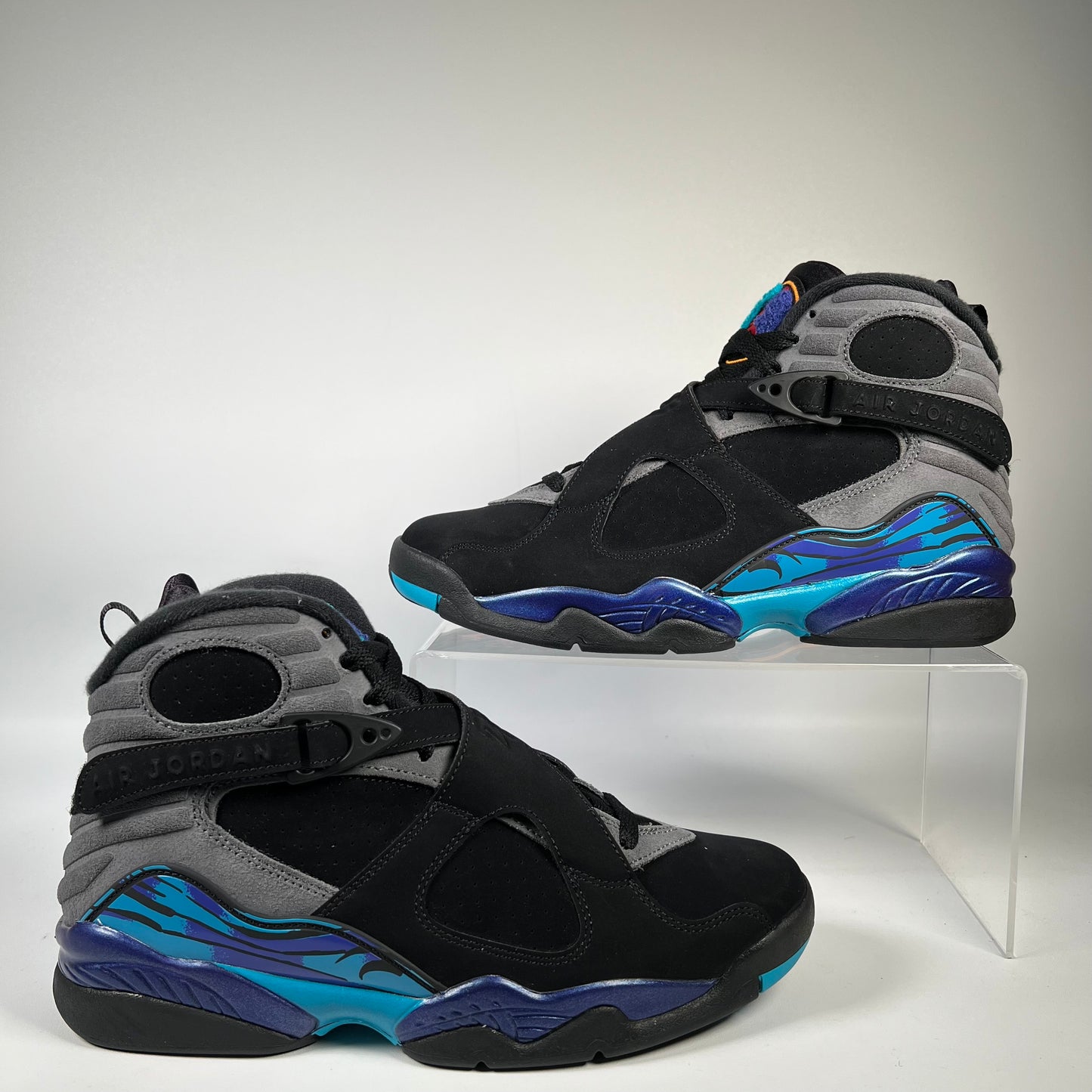 Jordan 8 Aqua (2025) Size 8.5 NEW s20089