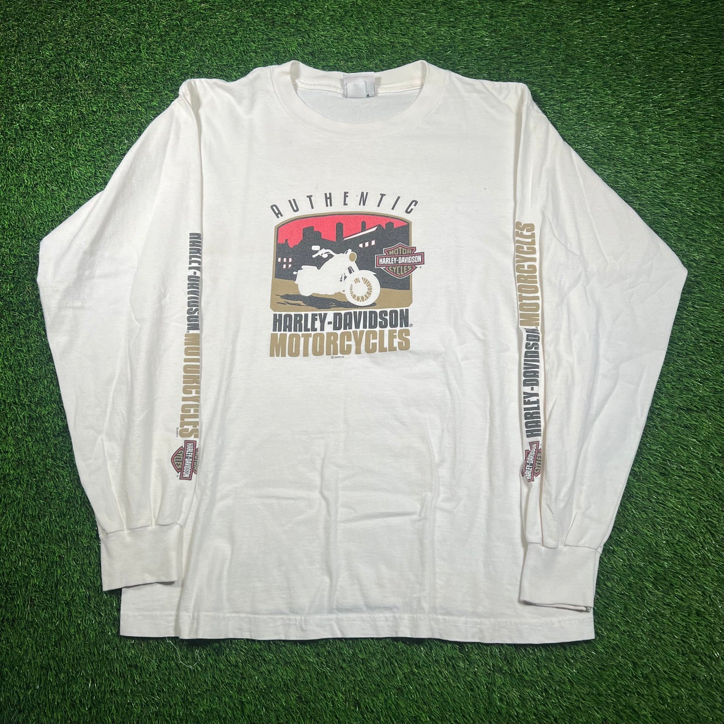 2005 Harley Davidson Arbor Vitae WI White Longsleeve Size Large USED v18625