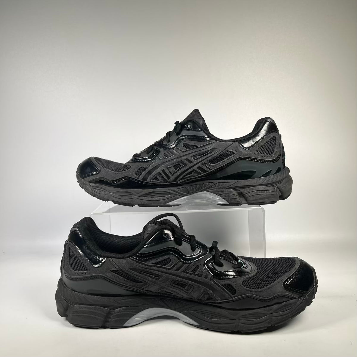 Asics Gel-NYC Graphite Grey Black (2023) Size 13 USED s23686
