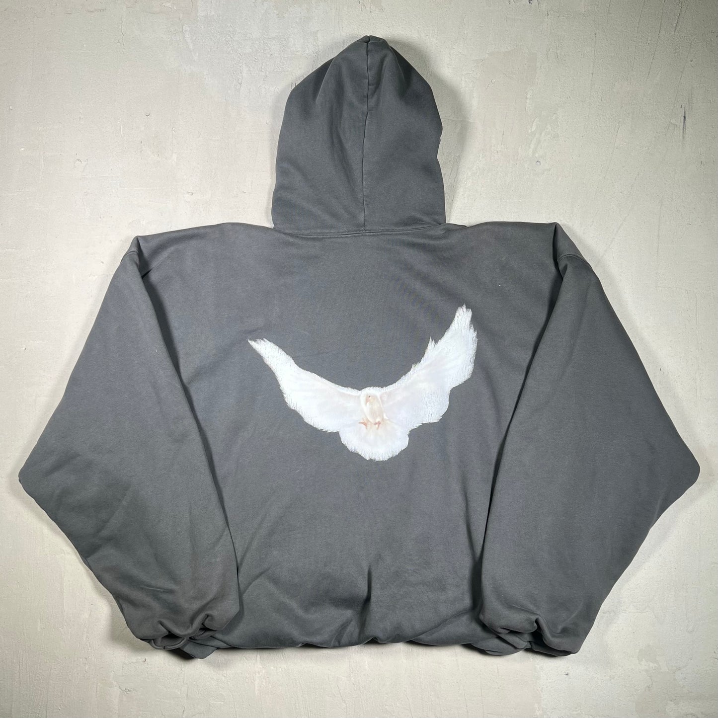 Yeezy Gap Dove Light Grey Hoodie Size Medium USED x17379