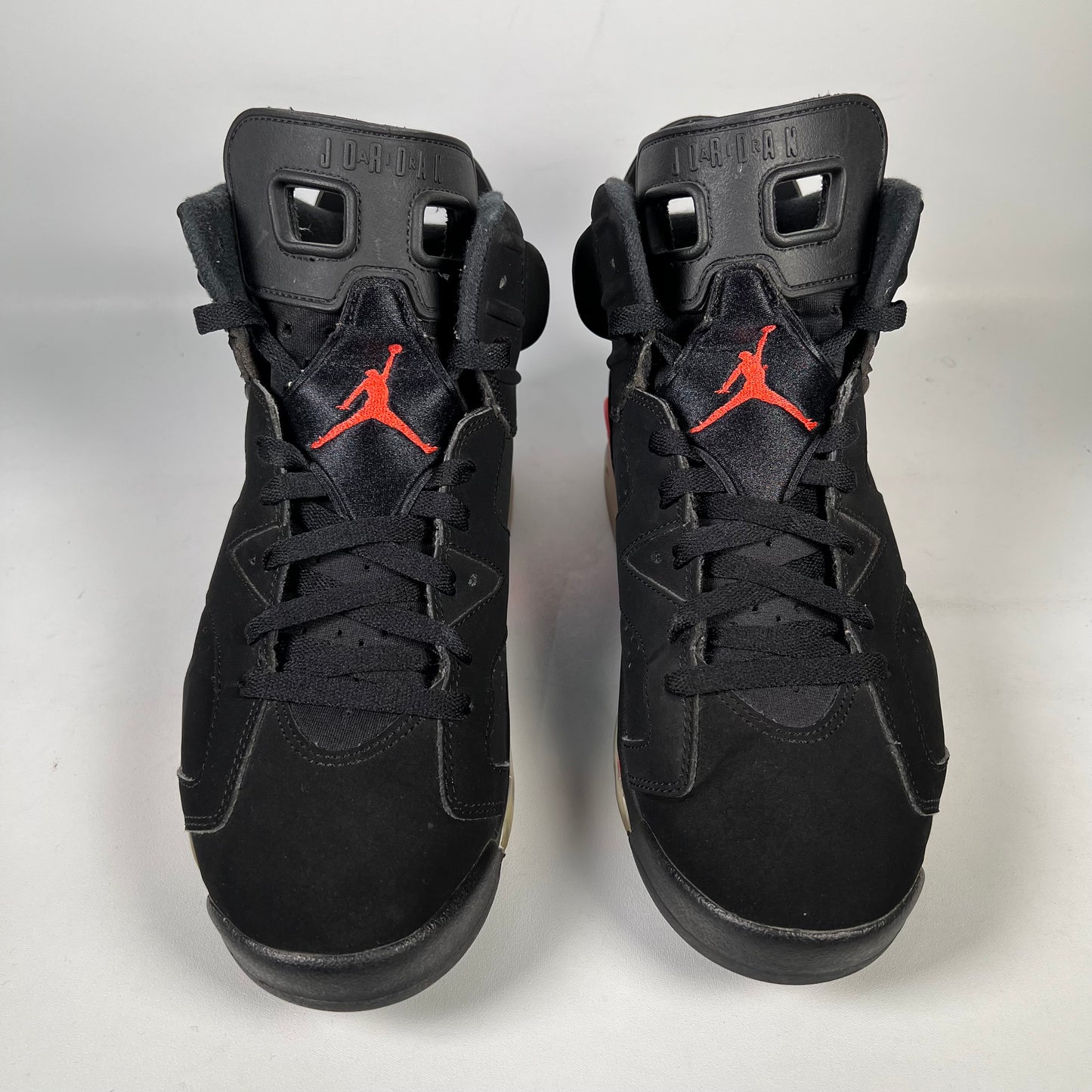 Jordan 6 Infrared (2019) Size 9 USED s20042