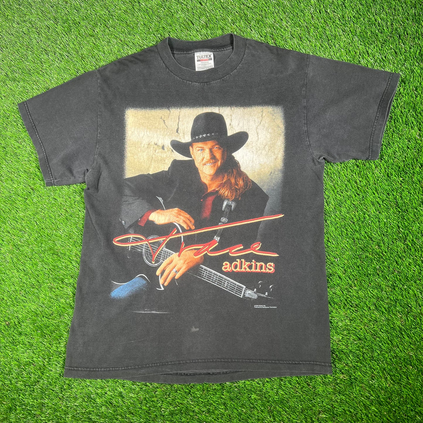 1999 Trace Adkins Black Portrait Tee Size Medium USED v17580