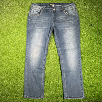 Angels Bedazzled Pocket Blue Jeans Size 38 NEW v17328