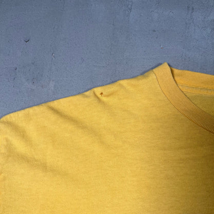 1990s Chicago Bulls Yellow Logo Tee Size XL USED v18976