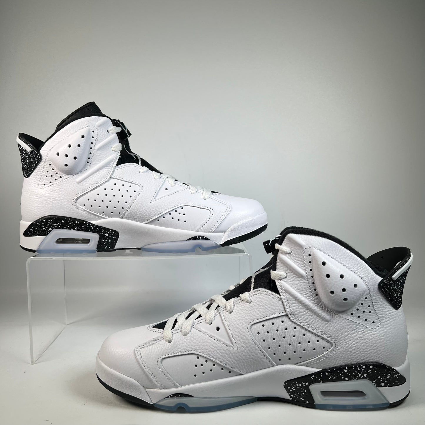 Jordan 6 Reverse Oreo (2024) Size 10.5 NEW s21649