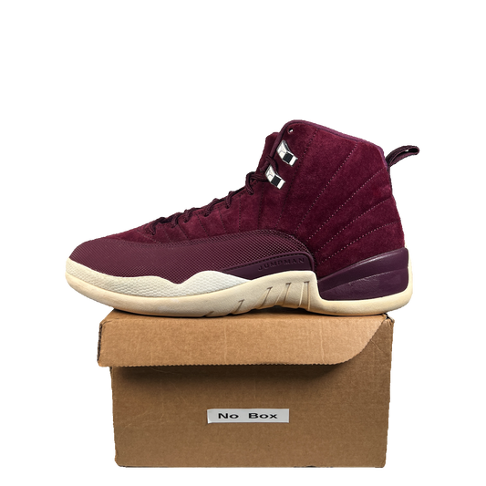 Jordan 12 Bordeaux (2017) Size 11 USED s22570
