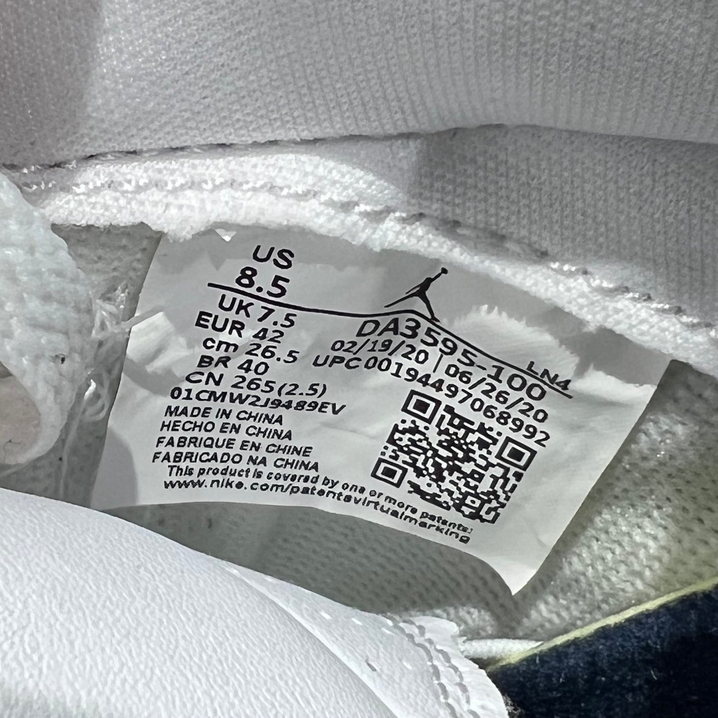 Jordan 3 Retro Fragment (2020) Size 8.5 NEW S16120