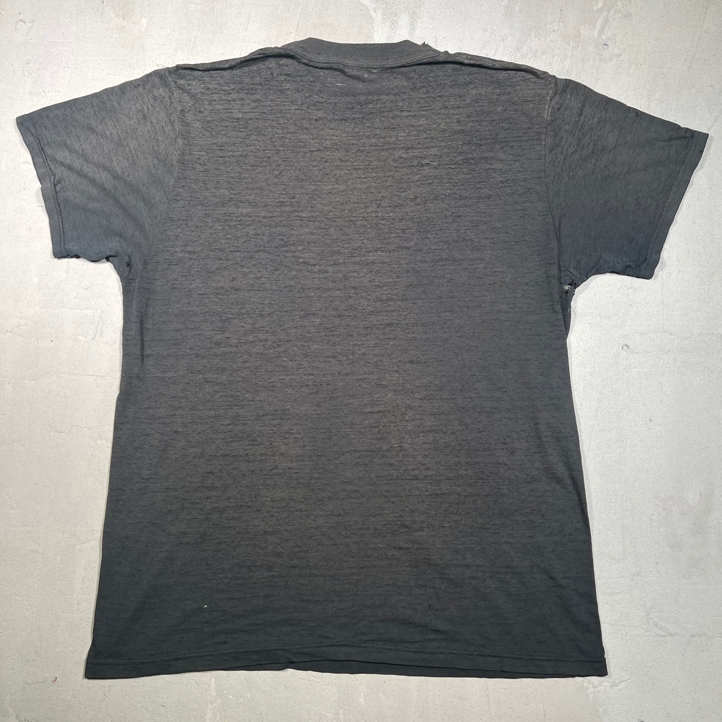 1990s Fruit of the Lom Black Pocket Tee Size Large USED v19174