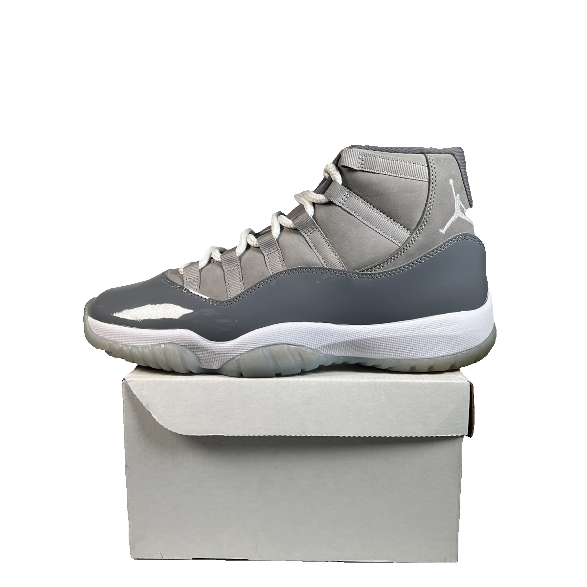 Jordan 11 Cool Grey (2021) Size 10 USED s23051
