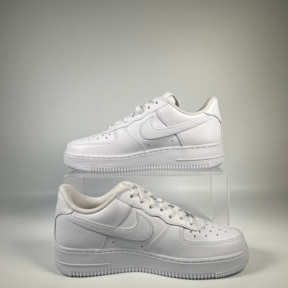 Nike Air Force 1 Supreme White (2020) Size 7 NEW s19571