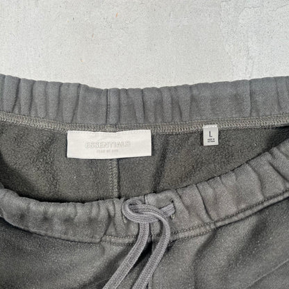 Fear of Essentials FOG Dark Grey Sweatpants Size Large USED x17381