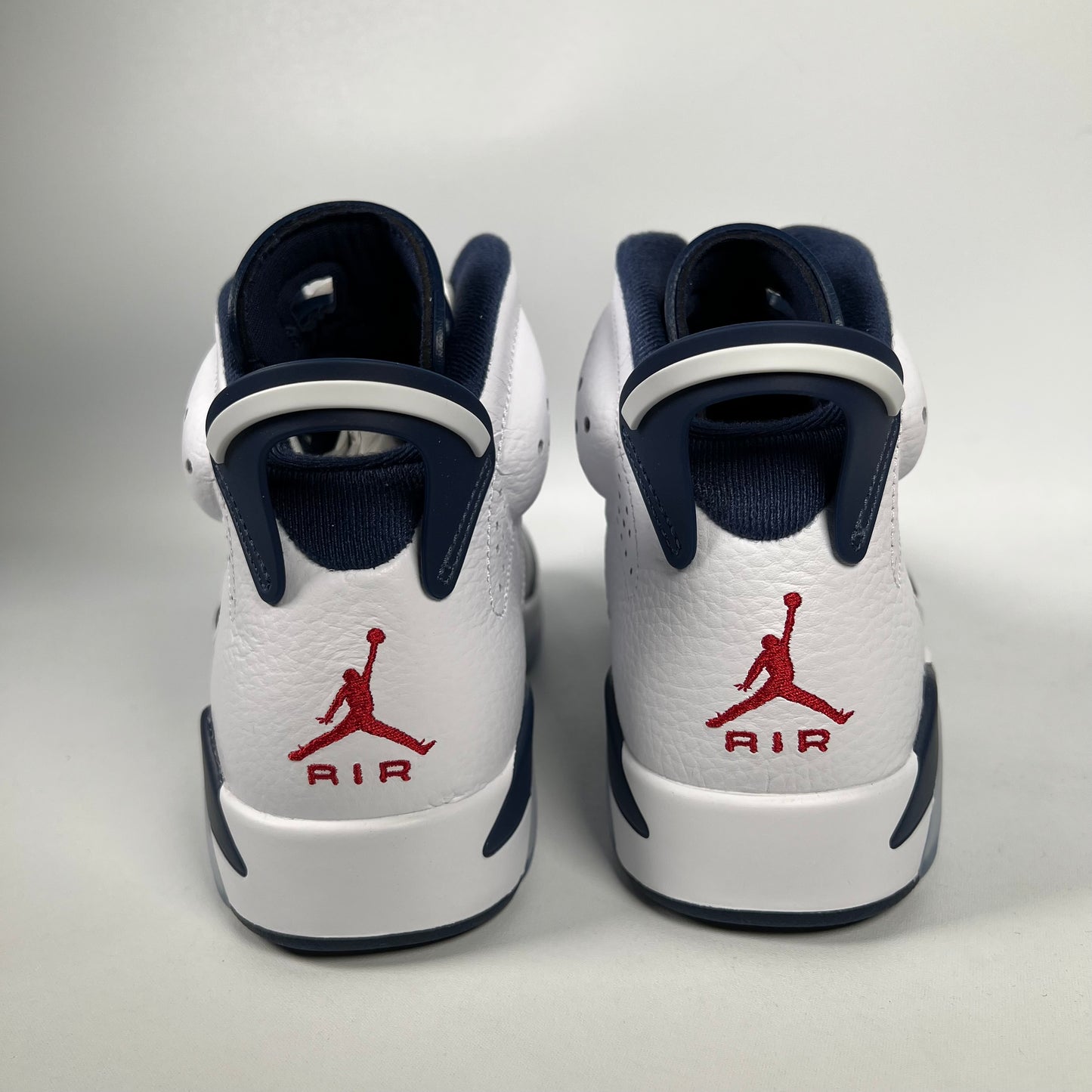 Jordan 6 Olympic (2024) Size 7 NEW s18934