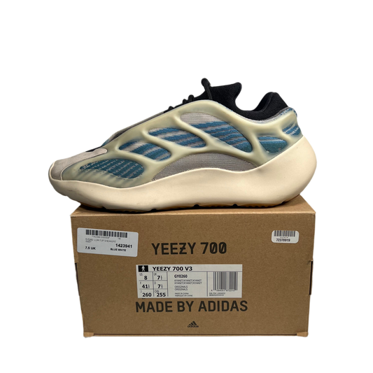 Yeezy 700 Kyanite Size 8 USED s17492