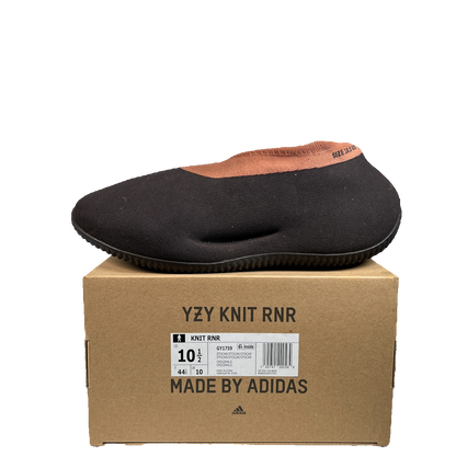 Yeezy Knit Runner Stone Carbon (2022) Size 10.5 USED s22960