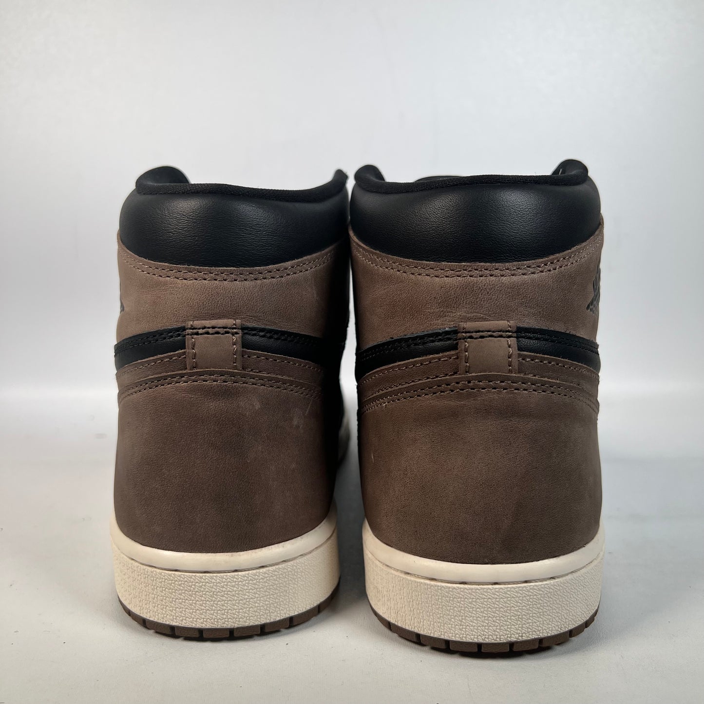 Jordan 1 High Palomino (2023) Size 10.5 USED s22407