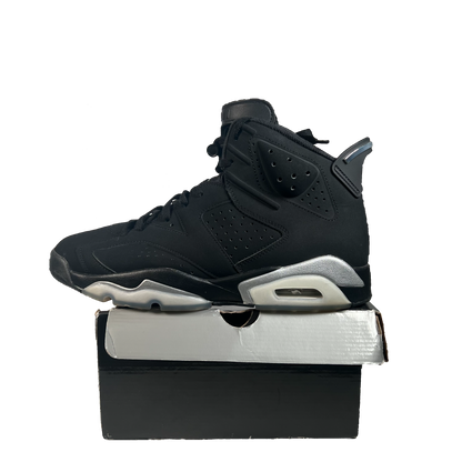 Jordan 6 Chrome (2022) Size 10.5 USED s22491