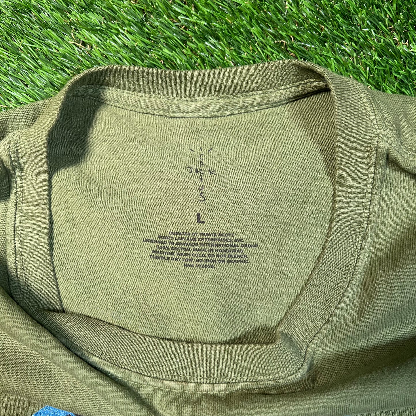Travis Scott A Portal to Our World Green Tee Size Large USED x16928
