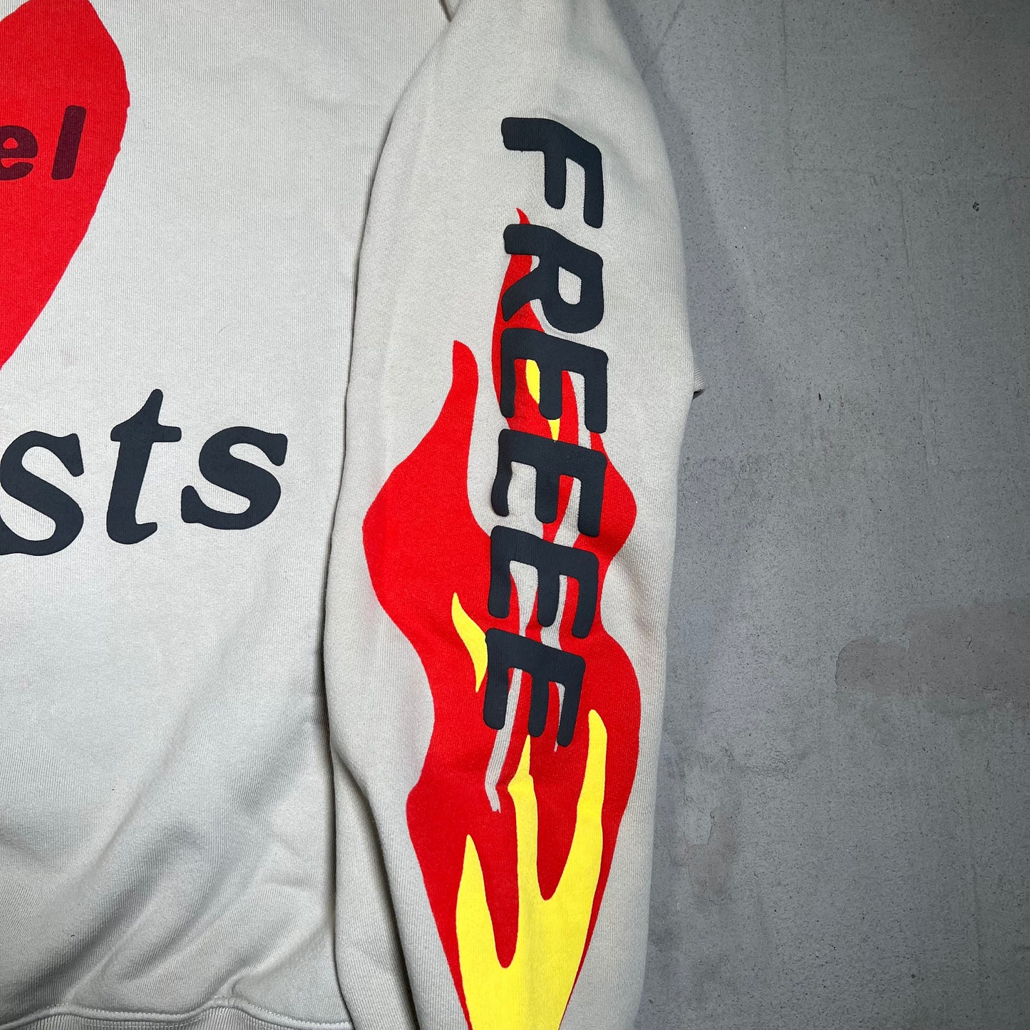CPFM Kids See Ghost Kanye Cudi I feel Ghosts Tan Crewneck Size Large USED x3041