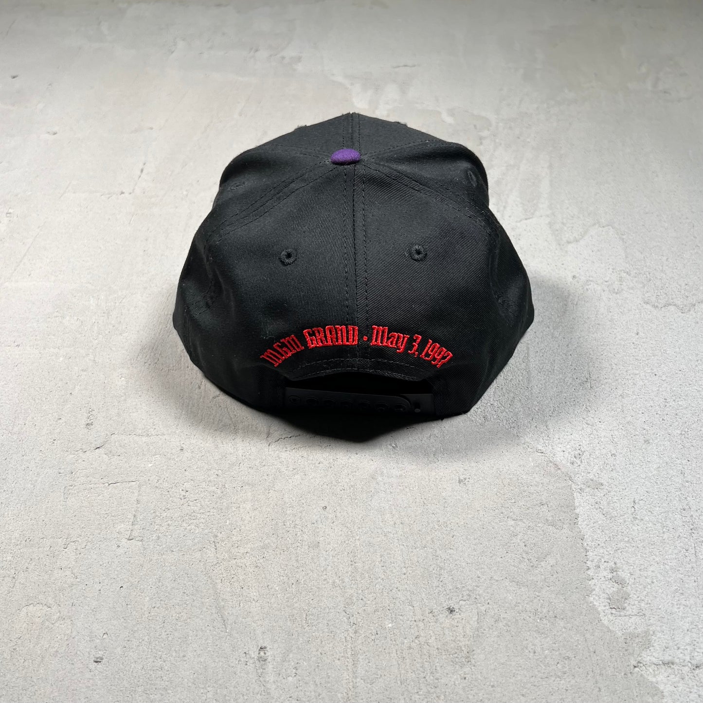 1997 MGM Grand Holyfield vs. Tyson II Boxing Hat NEW v19516