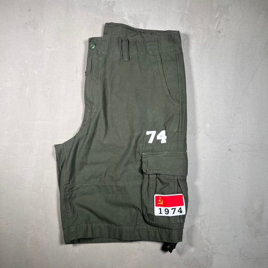 74 Is War Oliver Green Cargo Pants Size Large USED x17127