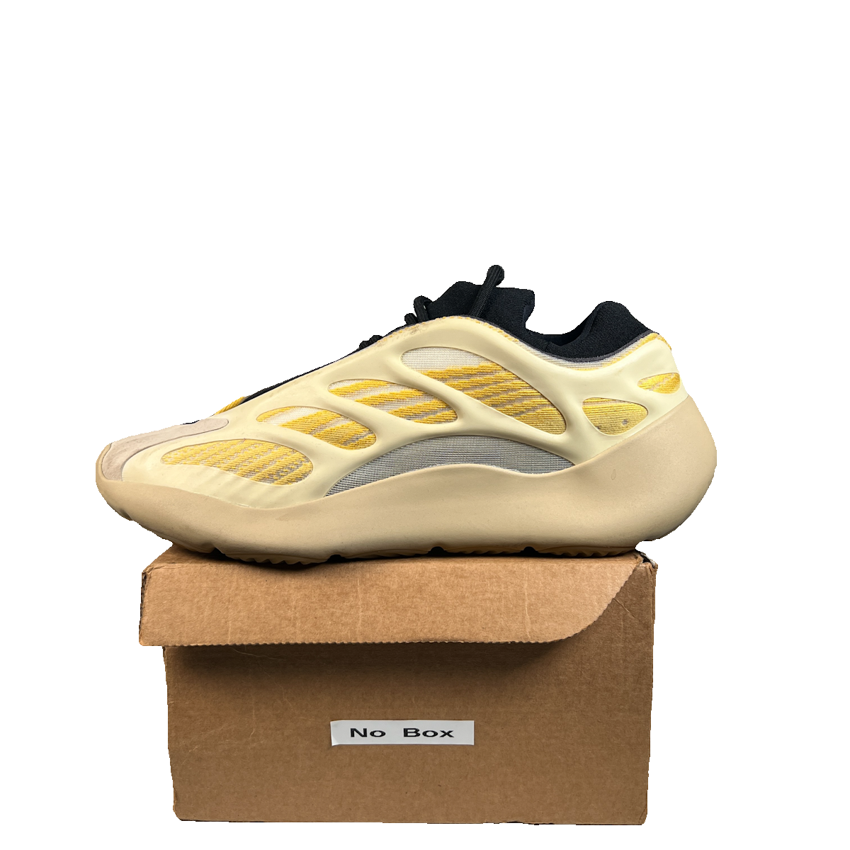 Yeezy 700v3 Safflower (2020) Size 11 USED s22625