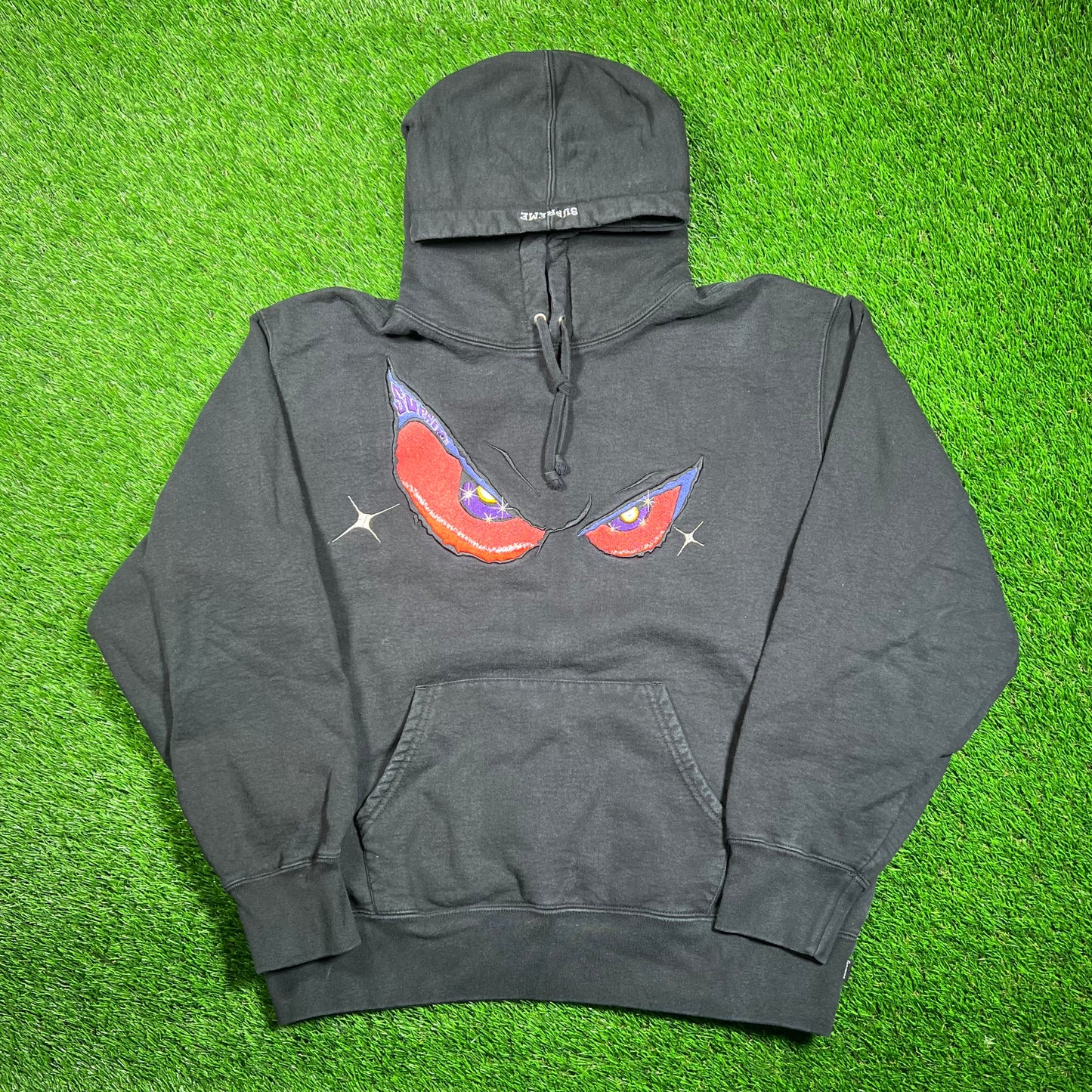 Supreme Eyes Black Hoodie (2021) Size Medium USED x16845
