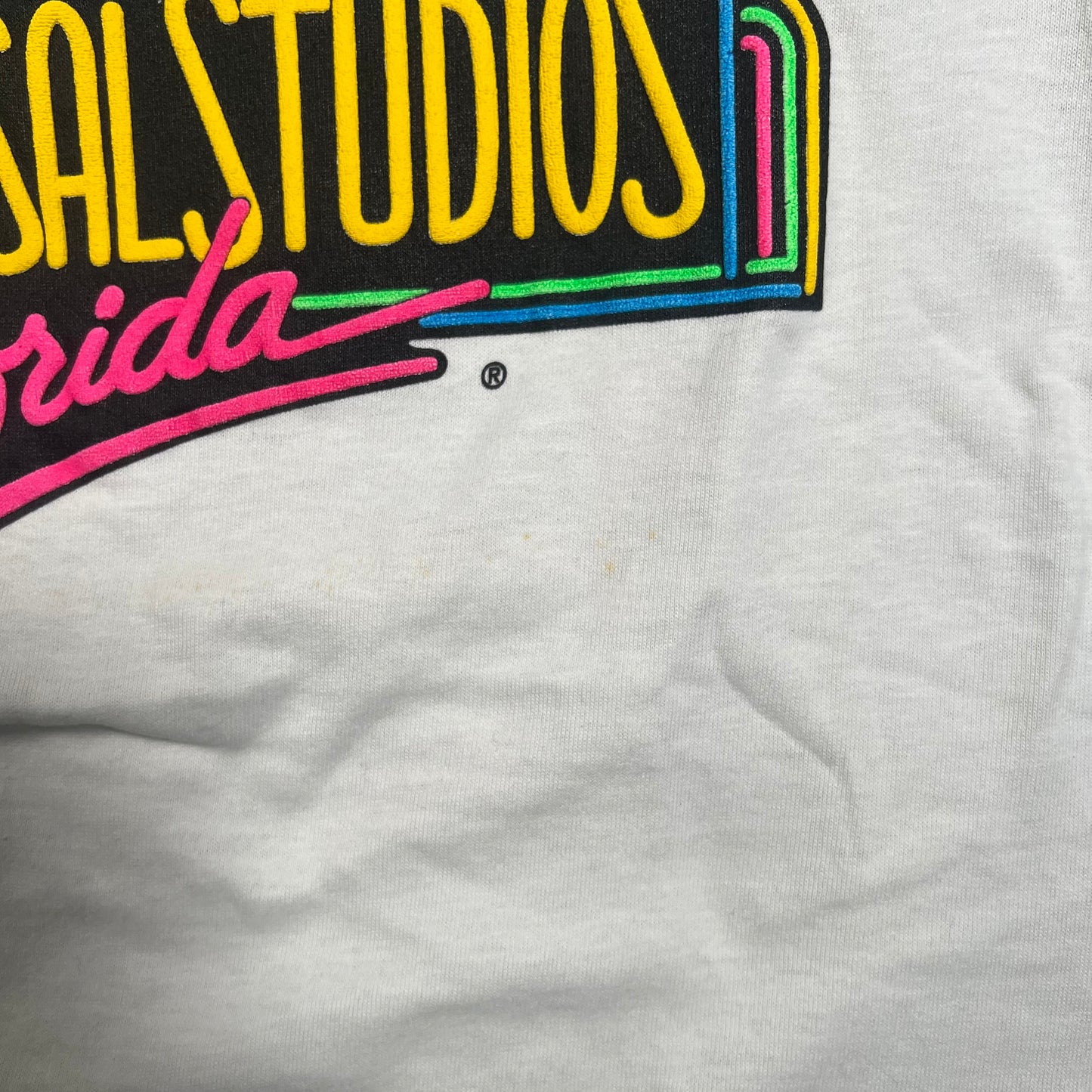 1990's Neon Logo Universal Studios Florida White Tee Size Medium USED v18286