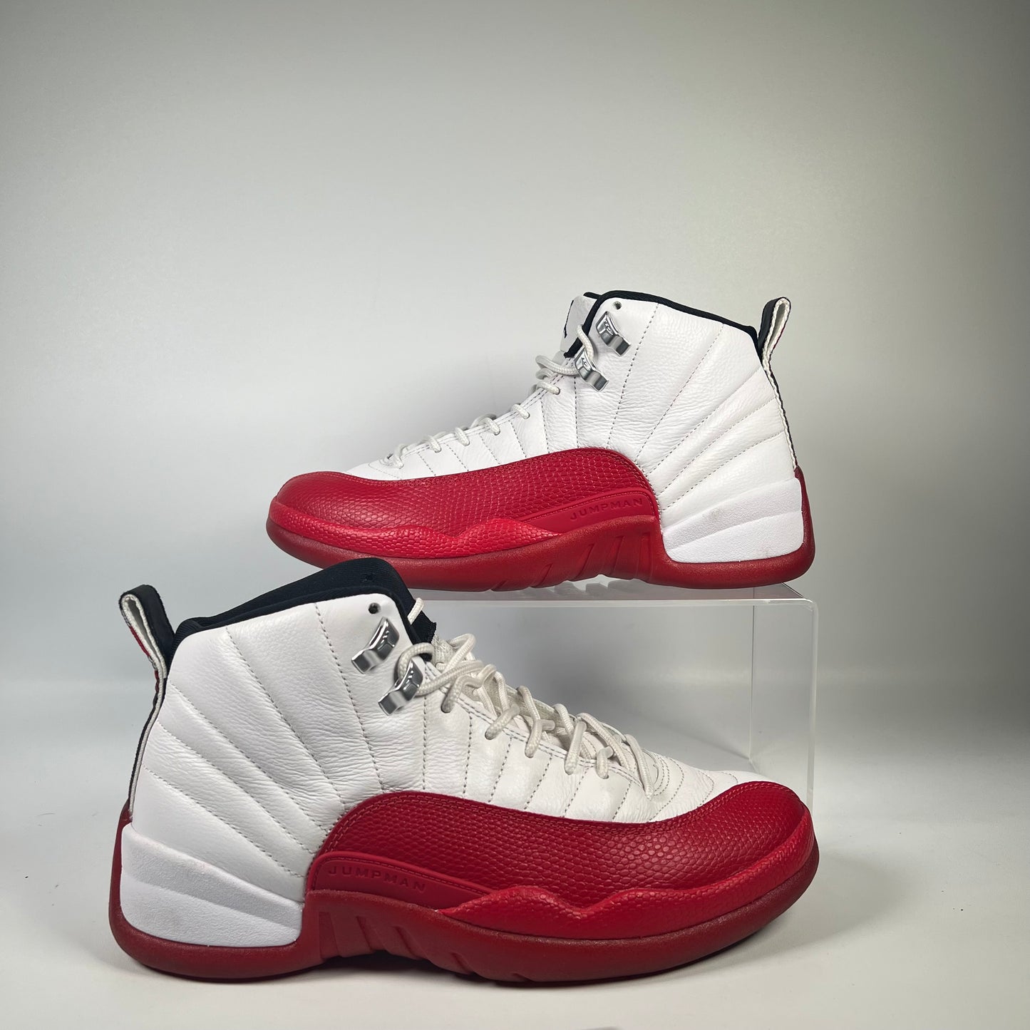 Jordan 12 Cherry (2023) Size 9 USED s19841