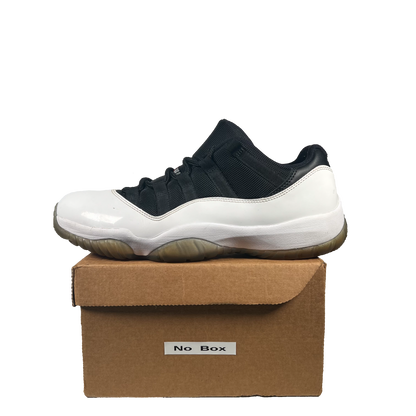 Jordan 11 Low Tuxedo (2013) Size 9.5 USED s19842